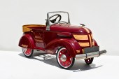 1937 GENDRON SKIPPY RADIO CRUI