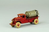 1940 JAEGER MIXER TRUCK Kenton