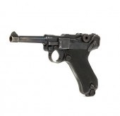 1942 BLACK WIDOW LUGERThis is