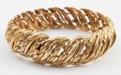 1950'S 18K YELLOW GOLD LAUREL