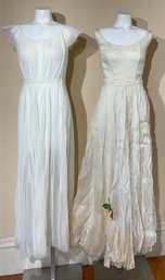 1950s-60s white dress with rose