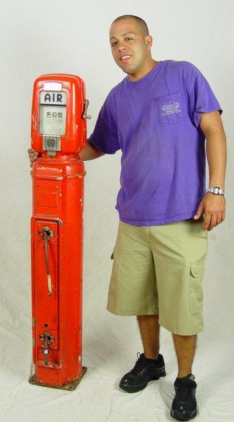 1950'S ECO TIREFLATOR AIR METER: