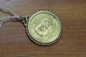 1955 VENEZUELAN GOLD COIN. A V
