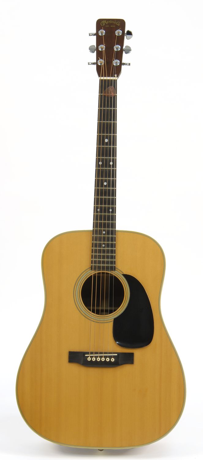 1969 MARTIN D-28 ACOUSTIC