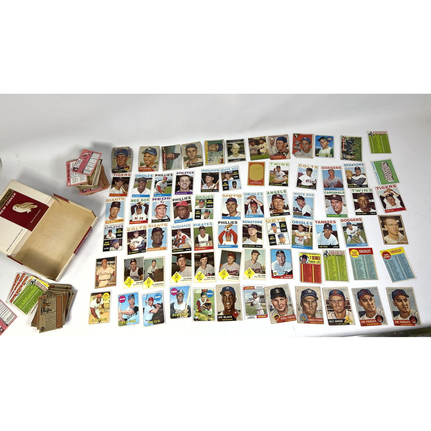 1969 Topps baseball cards approx