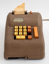 1970S VINTAGE DESKTOP CALCULAT