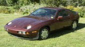 1985 PORSCHE 928S A 1985 Porsc