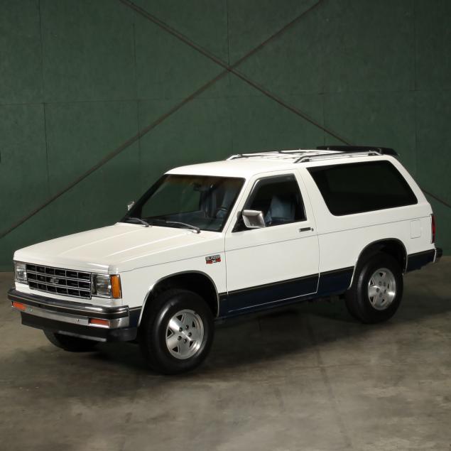 1989 CHEVROLET S-10 BLAZER TWO DOOR