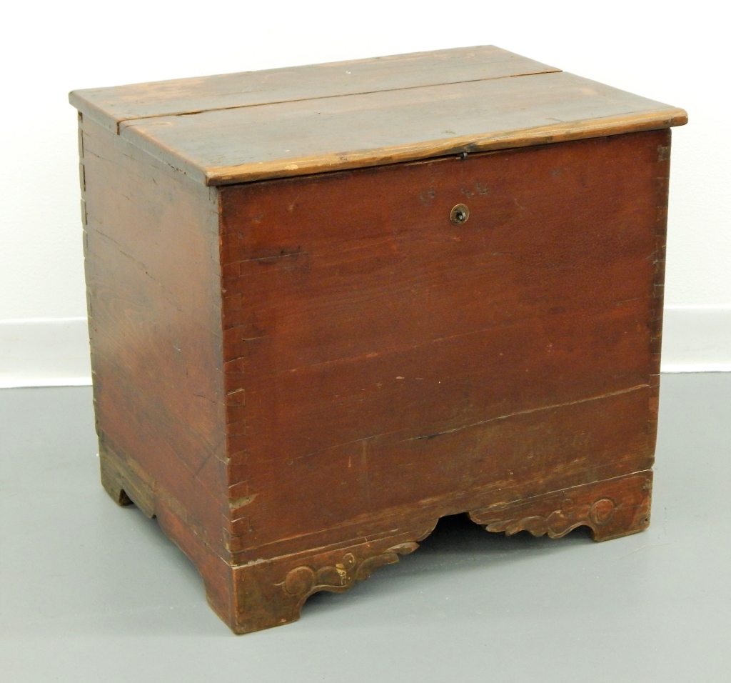 19C AMERICAN PRIMITIVE HALF SIZE