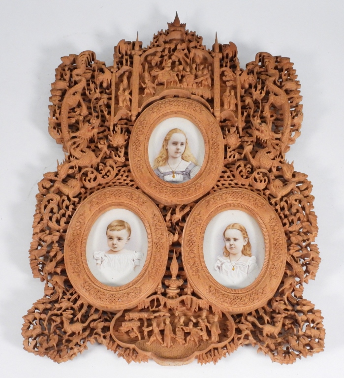 19C CHINESE EXPORT CARVED FRAME