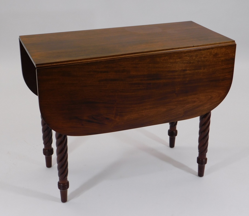 19C FEDERAL MAHOGANY ROPE TURN DROP