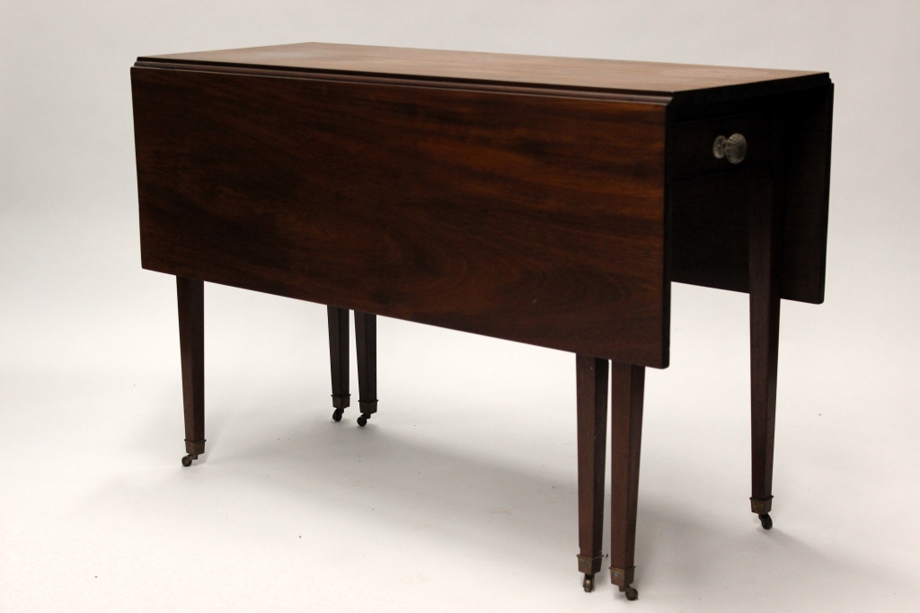 19C MAHOGANY TAPERED GATE 6 LEG