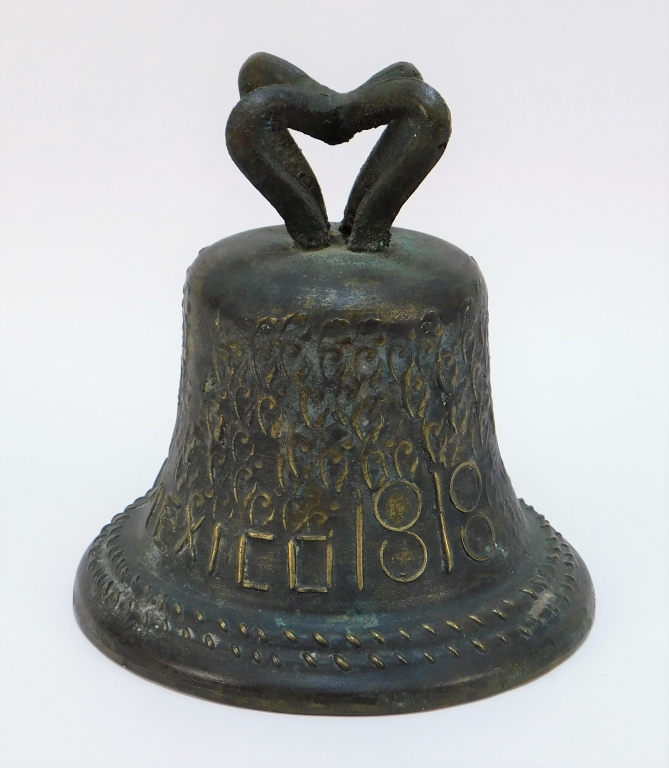 19C MEXICAN BRONZE MISSIONARY
