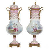 19C PAIR OF SERVES PORCELAIN D