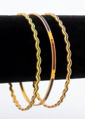 19K YELLOW GOLD ENAMEL BANGLE