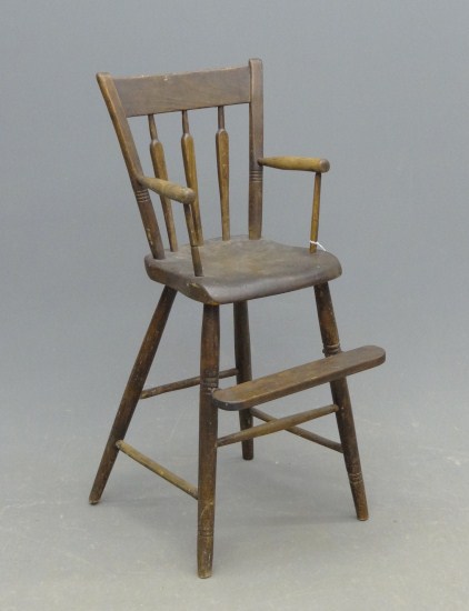 19th c. arrowback highchair. 35''