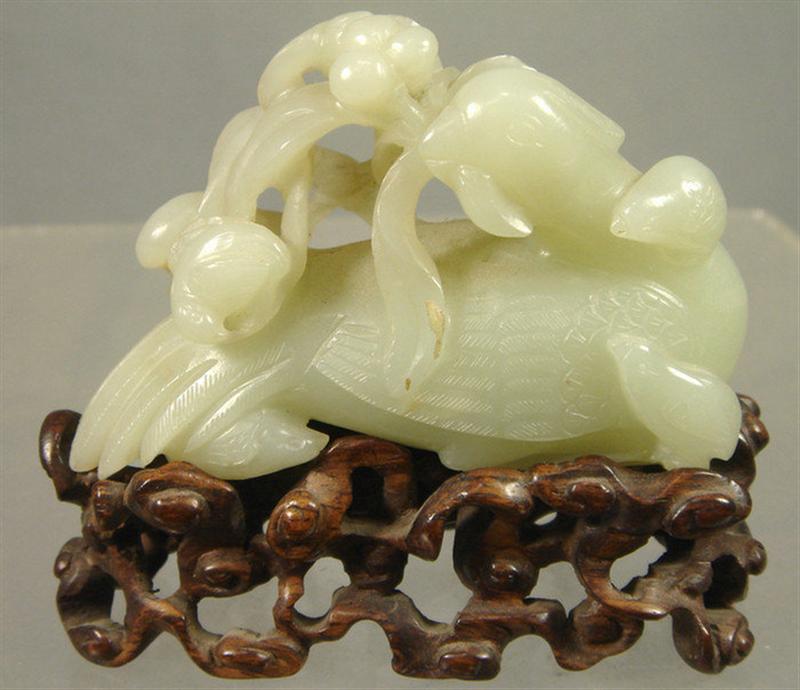 19th c Chinese carved jade bird