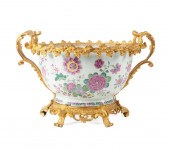 19TH C. CHINESE FAMILLE ROSE O