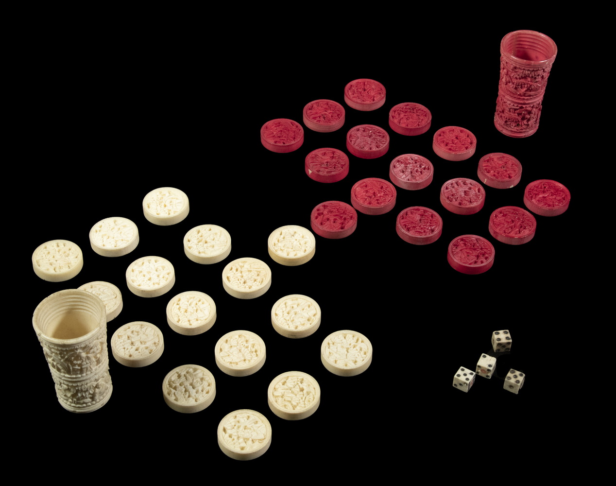 19TH C CHINESE IVORY BACKGAMMON