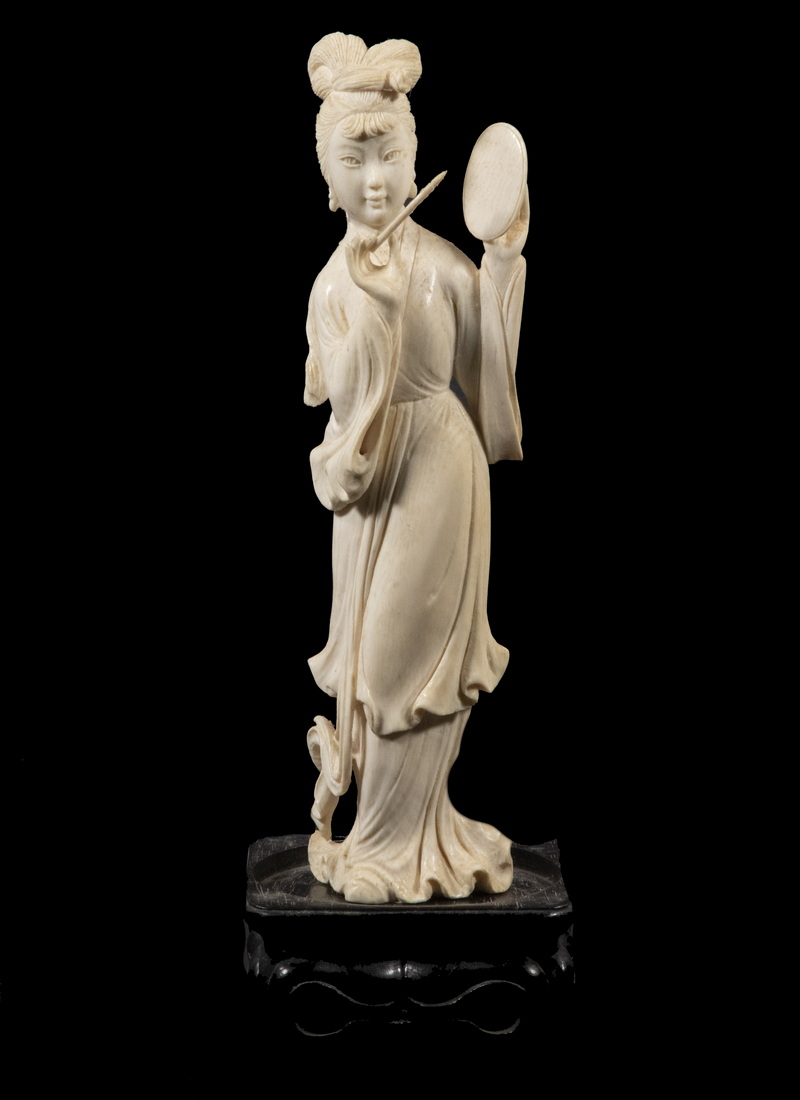 19TH C. CHINESE IVORY FIGURINE ON