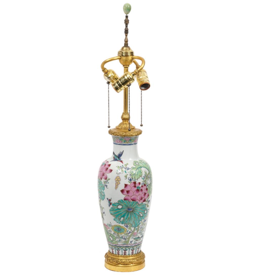 19TH C. CHINESE PORCELAIN LAMP WITH