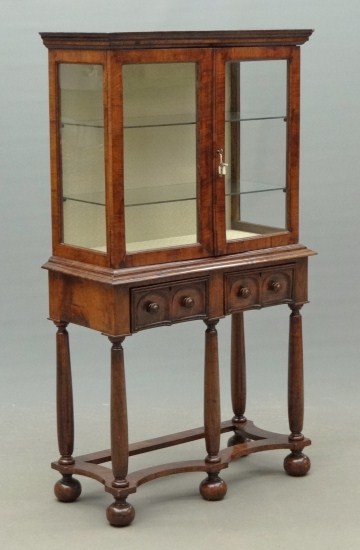 19th c. Continental burl wood two