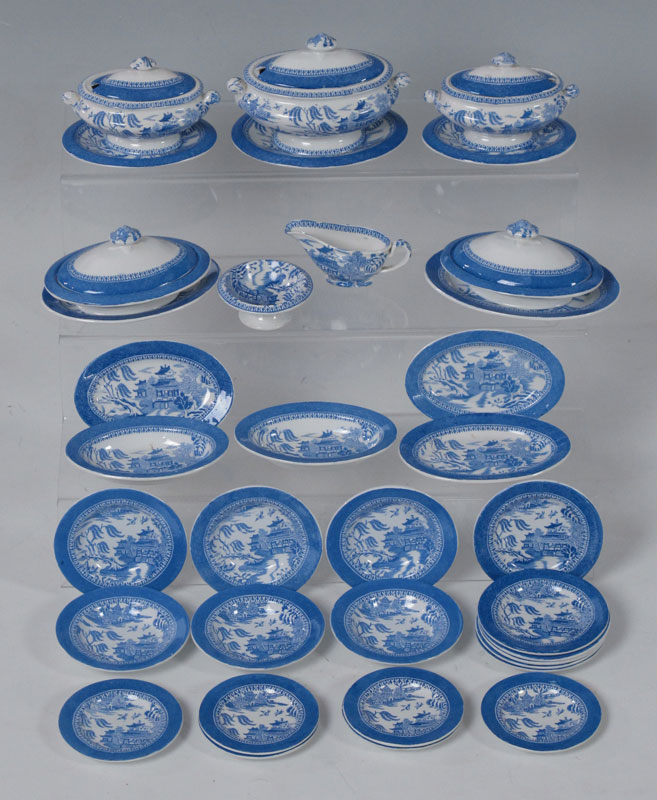 19TH C COPELAND CHILD'S BLUE WILLOW
