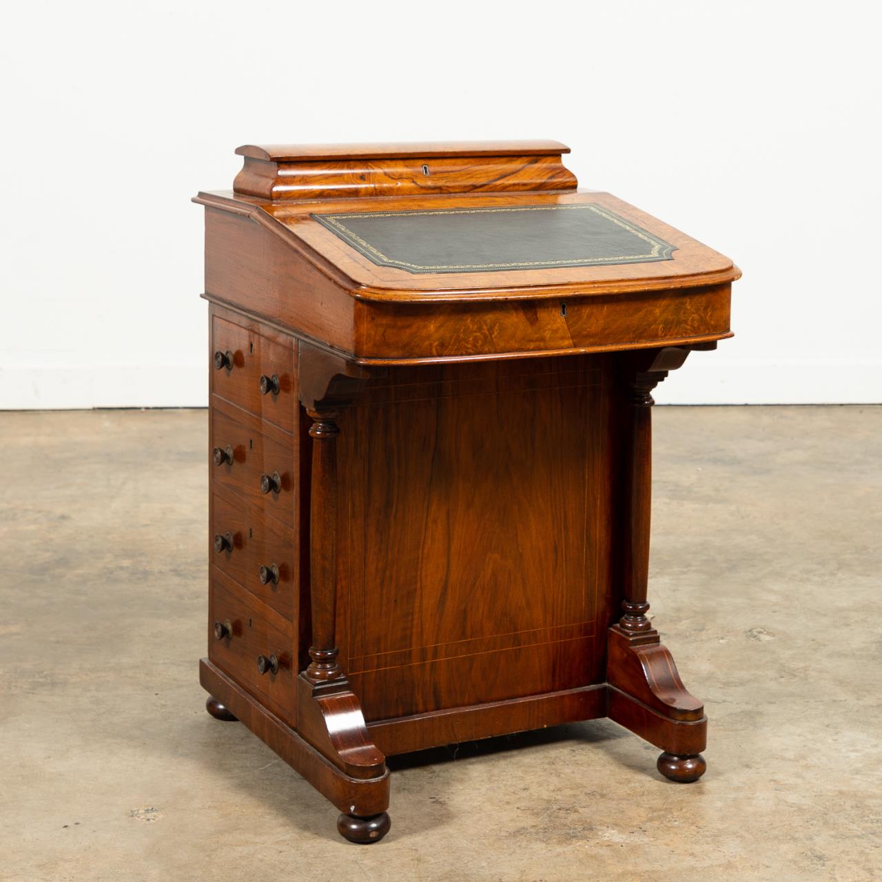 19TH C. ENGLISH ROSEWOOD