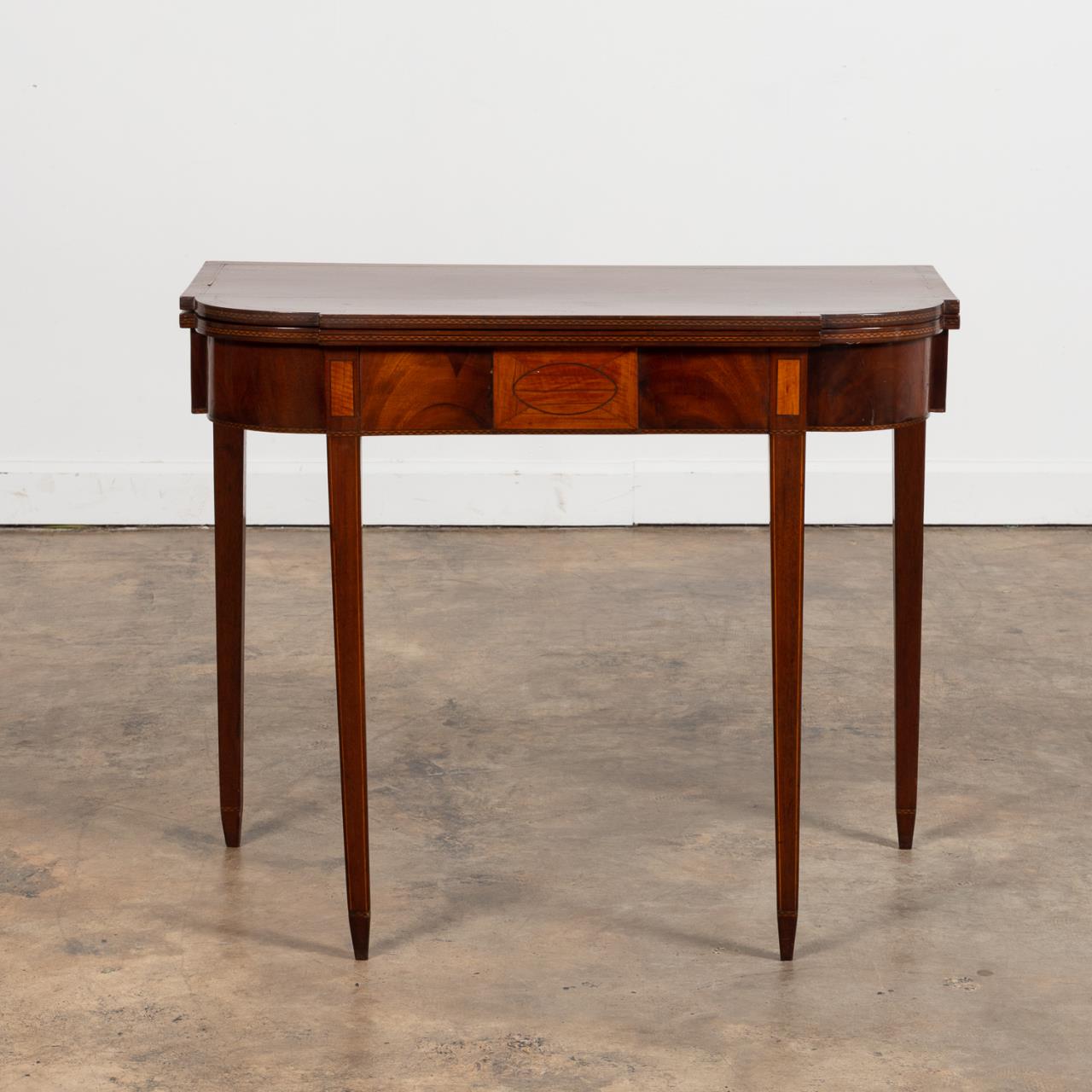 19TH C. FEDERAL MAHOGANY INLAID