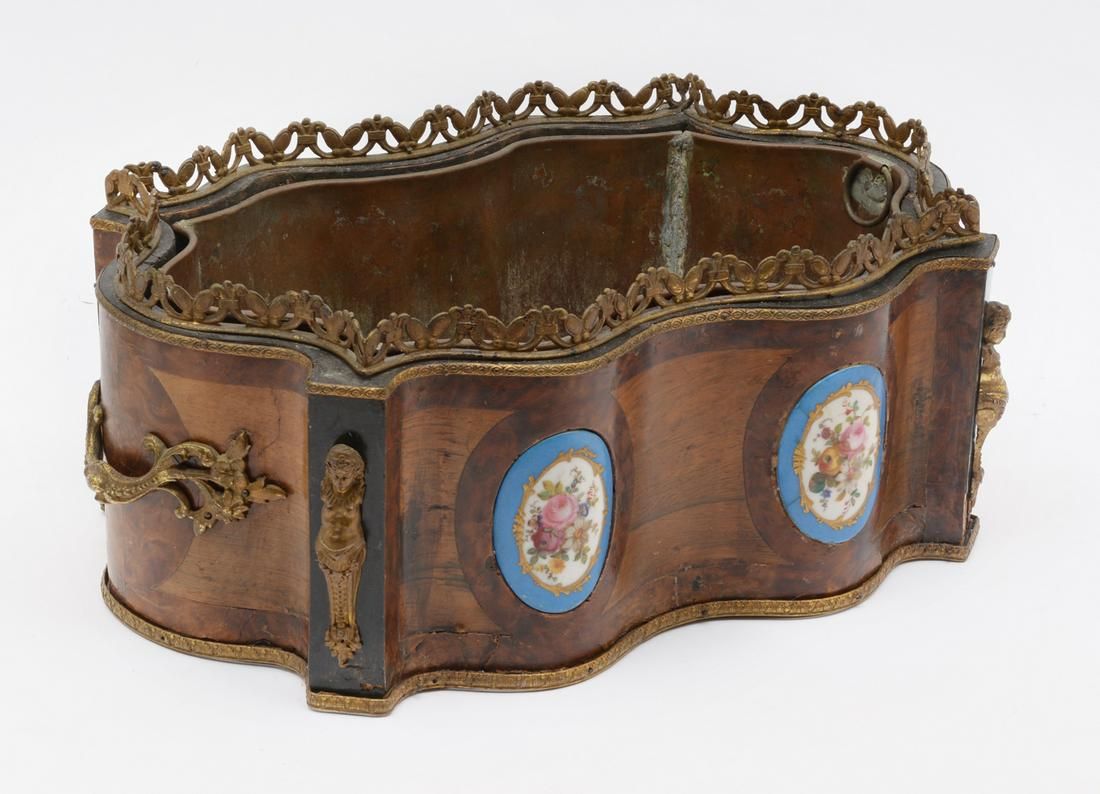 19TH C. FRENCH SERPENTINE/BRONZE
