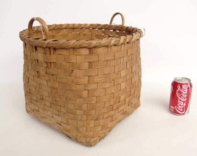 19th c. gathering basket. 16''