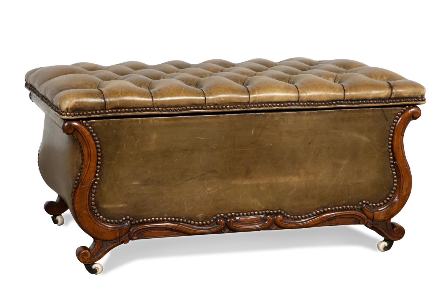 19TH C. GREEN TUFTED LEATHER