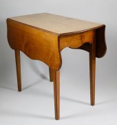 19TH C. HEPPLEWHITE MAPLE DROP