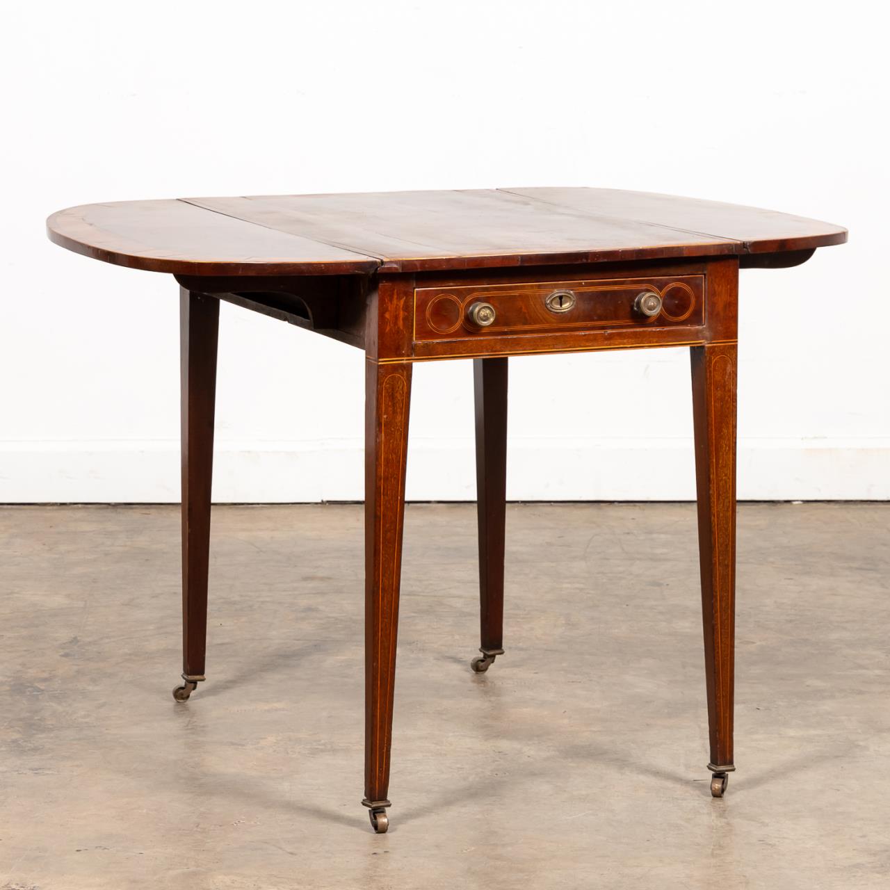 19TH C. HEPPLEWHITE-STYLE