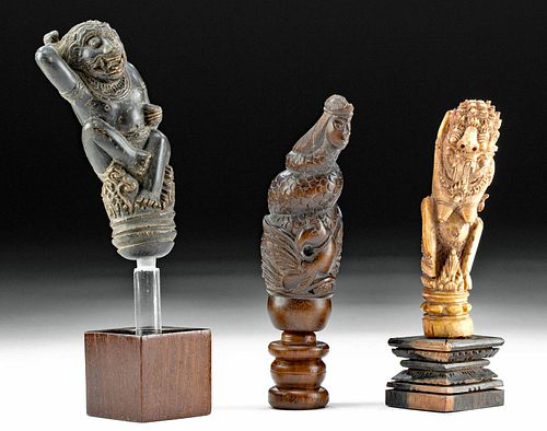19TH C. INDONESIAN BONE & WOOD KRIS