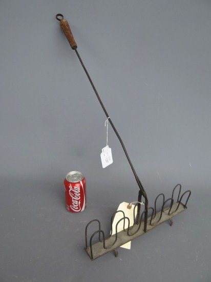 19th c. iron broiler. 26''