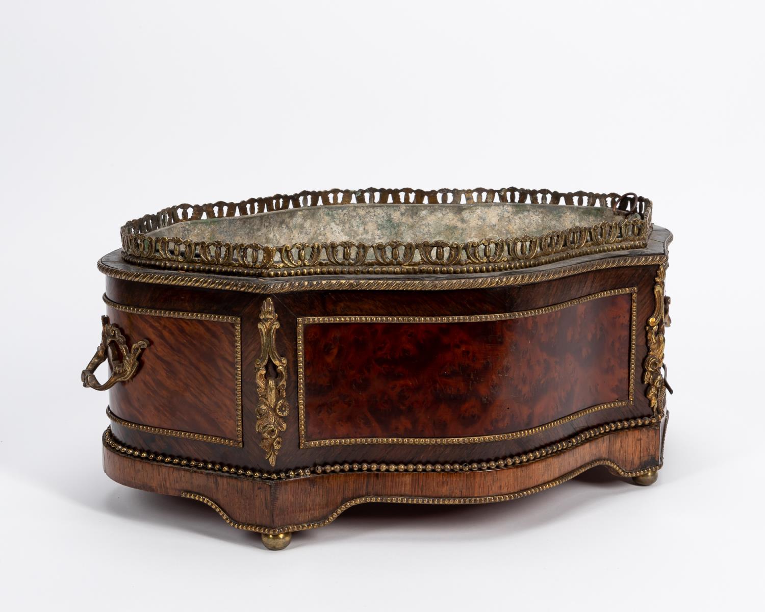 19TH C. NAPOLEON III BURL PARQUETRY