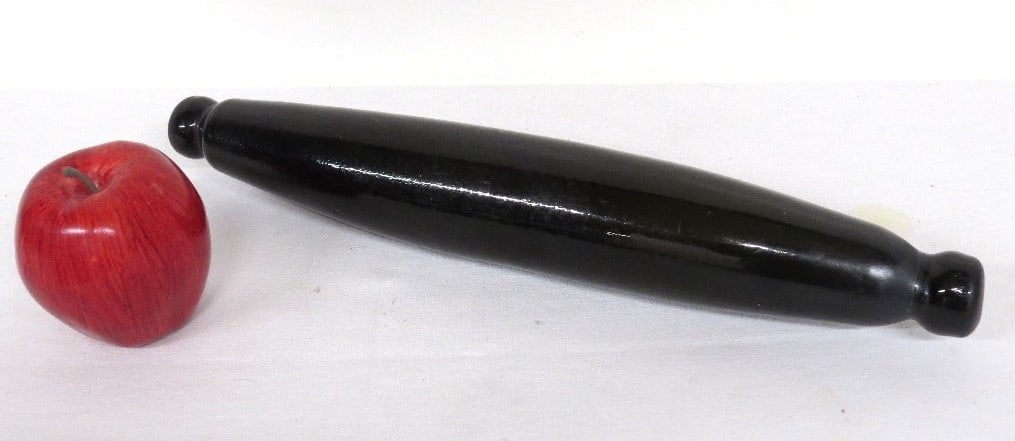 19TH C.  NEW ENGLAND OLIVE GREEN