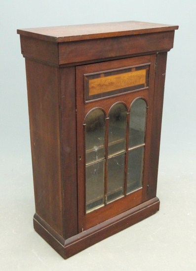 19th c. North Shore single door