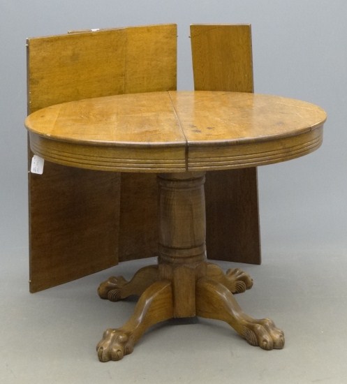 19th c. oak dining table with 3