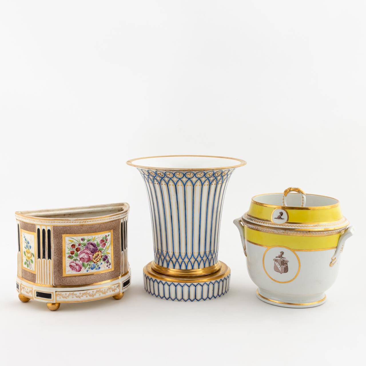 19TH C. PORCELAIN FRUIT COOLER &
