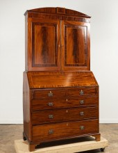 19TH C. REGENCY MAHOGANY SECRE
