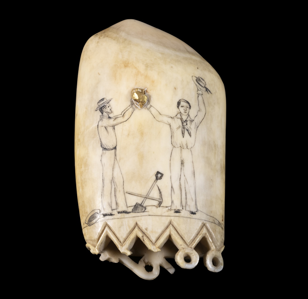 19TH C. SCRIMSHAW WHALE'S TOOTH