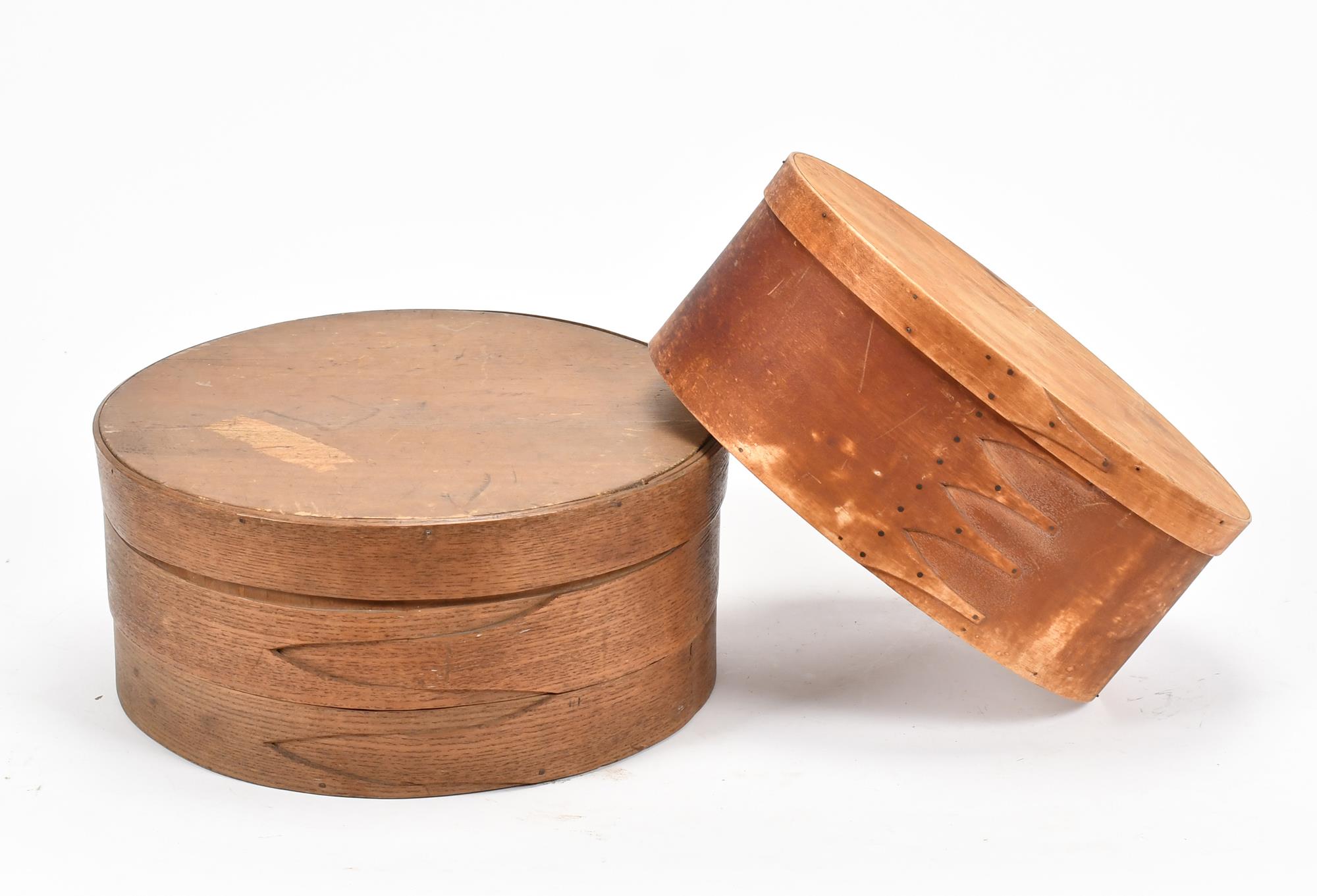 19TH C. SHAKER FINGER BOX WITH A