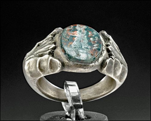 19TH C. SILVER RING W/ ROMAN JASPER