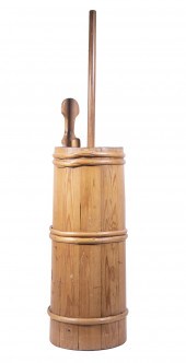 19TH C. SWEDISH PINE BUTTER CH