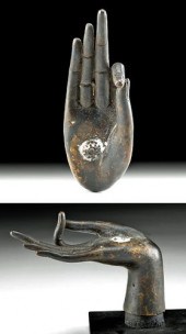 19TH C. THAI BRASS BUDDHA HAND