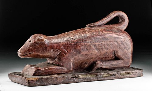 19TH C. THAI WOOD COCONUT GRATER