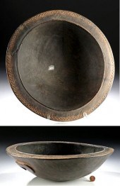 19TH C. TROBRIAND ISLANDS MASS
