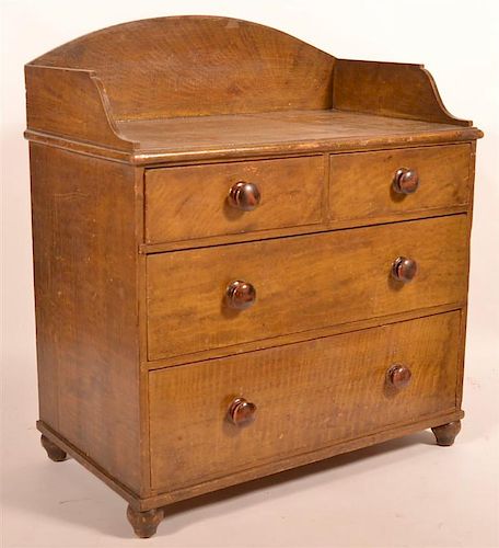 19TH C.DIMINUTIVE COTTAGE CHEST